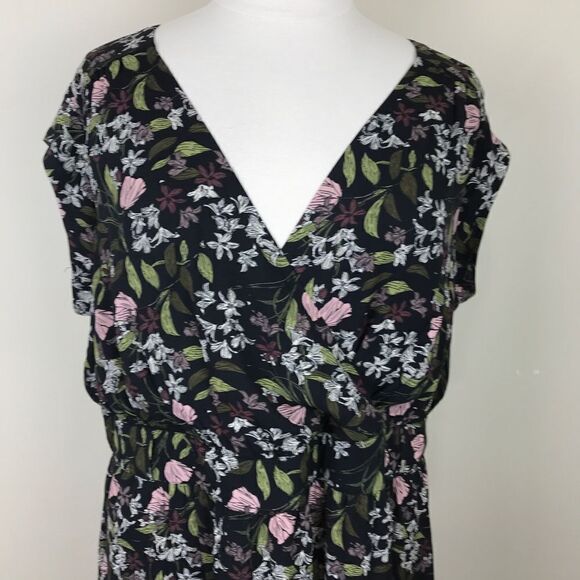 DR2 Floral Black Short Sleeve Mini Dress 3X - Picture 5 of 8